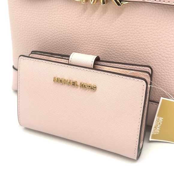 Michael Kors Reed Small Satchel Crossbody Bag & MD Bifold Zip Chain Wallet - Picture 9 of 16